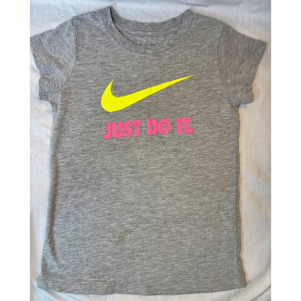 Nike Girls Just Do It Graphic T-Shirt Gray Neon Yellow Pink Size 6X Short Sleeve